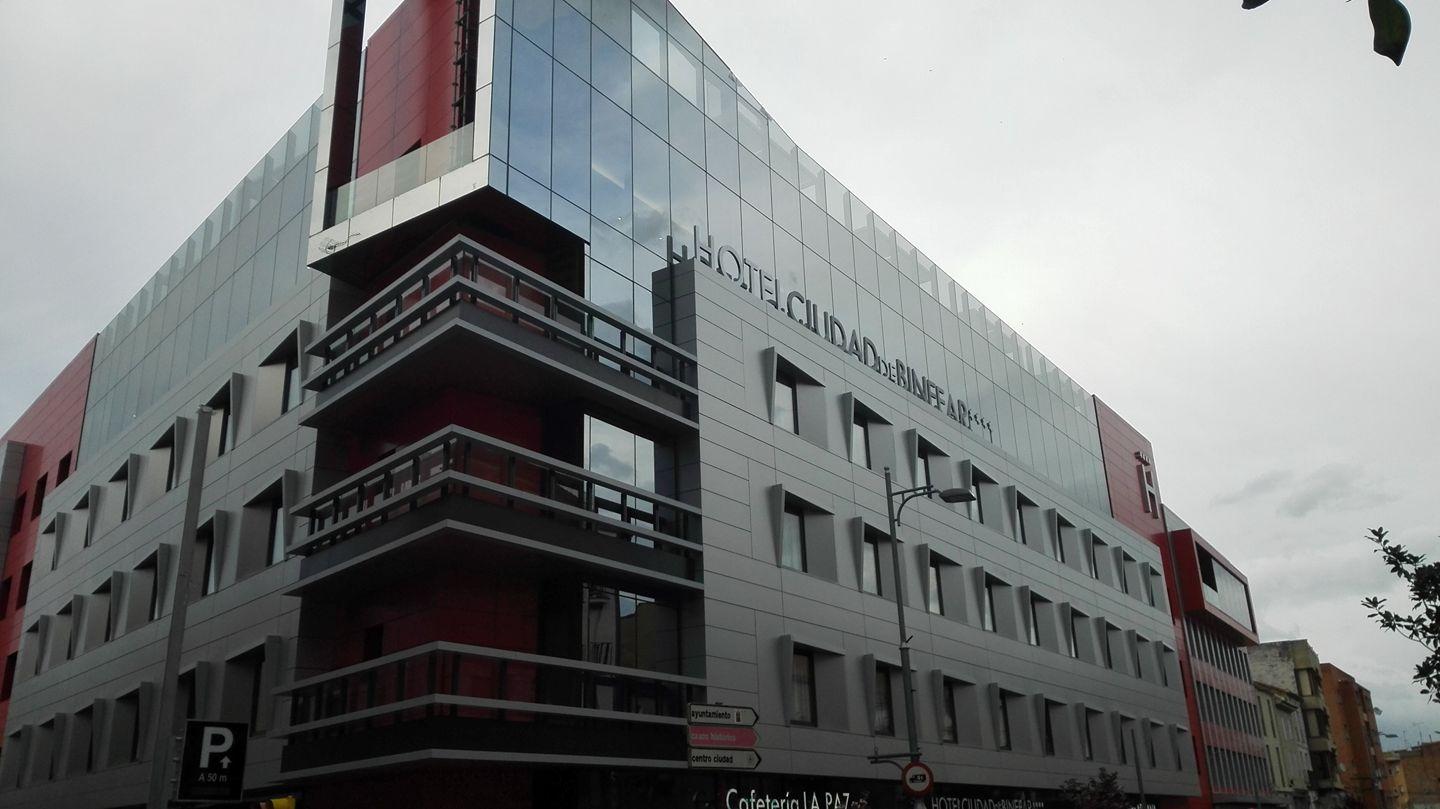 Hotel & Spa Ciudad De Binéfar エクステリア 写真