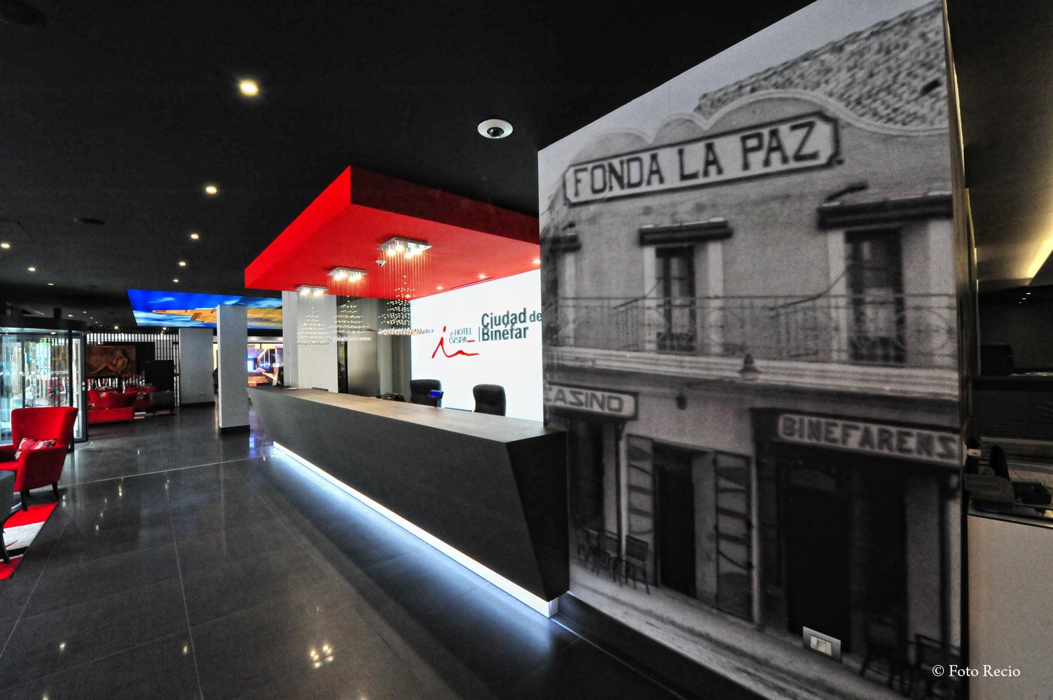 Hotel & Spa Ciudad De Binéfar エクステリア 写真