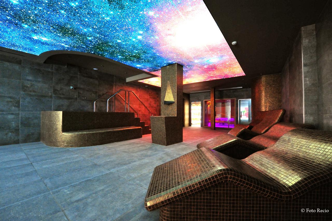 Hotel & Spa Ciudad De Binéfar エクステリア 写真