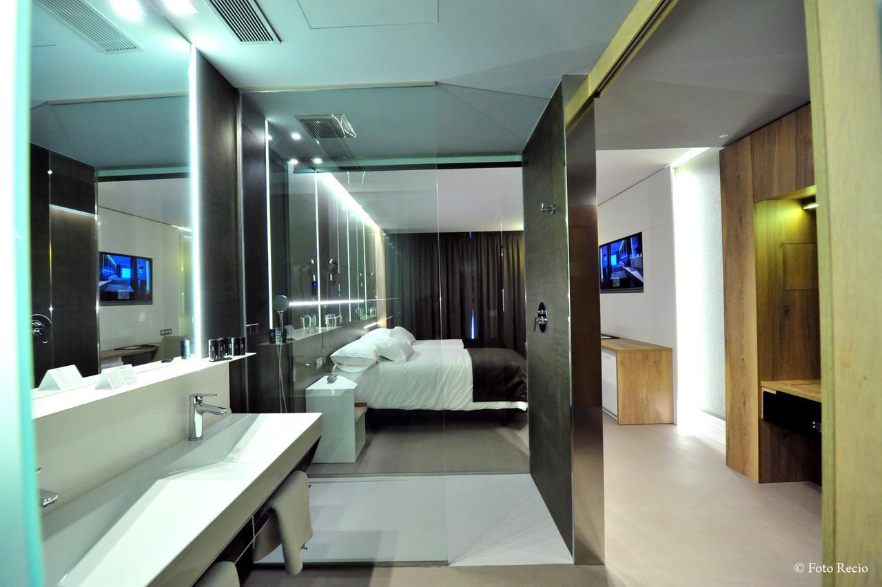 Hotel & Spa Ciudad De Binéfar エクステリア 写真