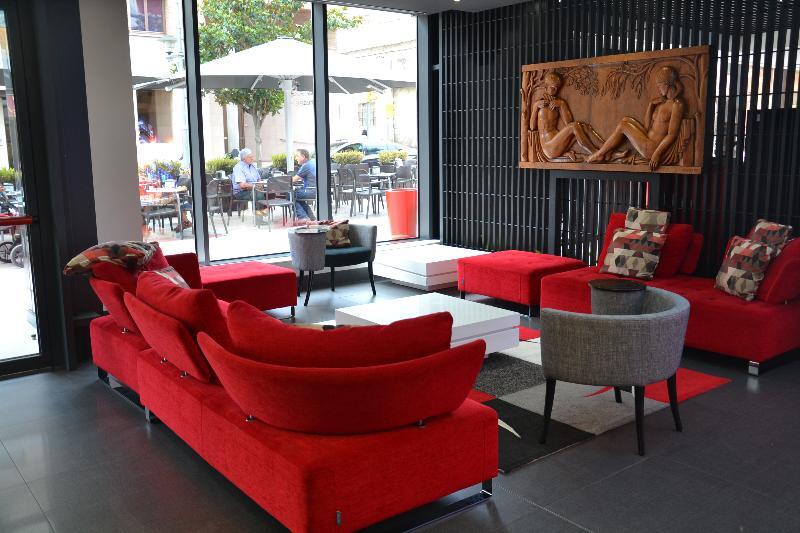 Hotel & Spa Ciudad De Binéfar エクステリア 写真