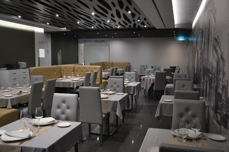 Hotel & Spa Ciudad De Binéfar エクステリア 写真