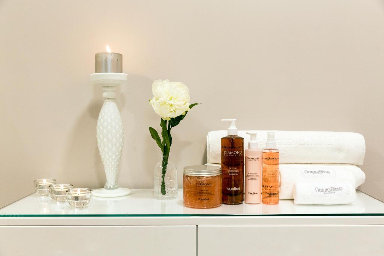 Hotel & Spa Ciudad De Binéfar エクステリア 写真